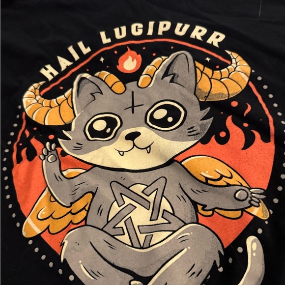 This Hail Lucipurr T-Shirt. NWOT. black. Size XL - Picture 7 of 8